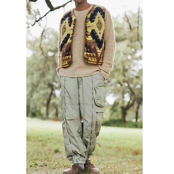 Urban Outfitters Green Cargo Pants - Picture 4 of 16